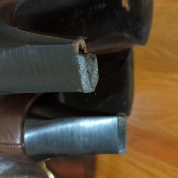 Liz Claiborne Flex Amy booties leather heeled striped ankle EUC size 8.5 - Picture 5 of 5